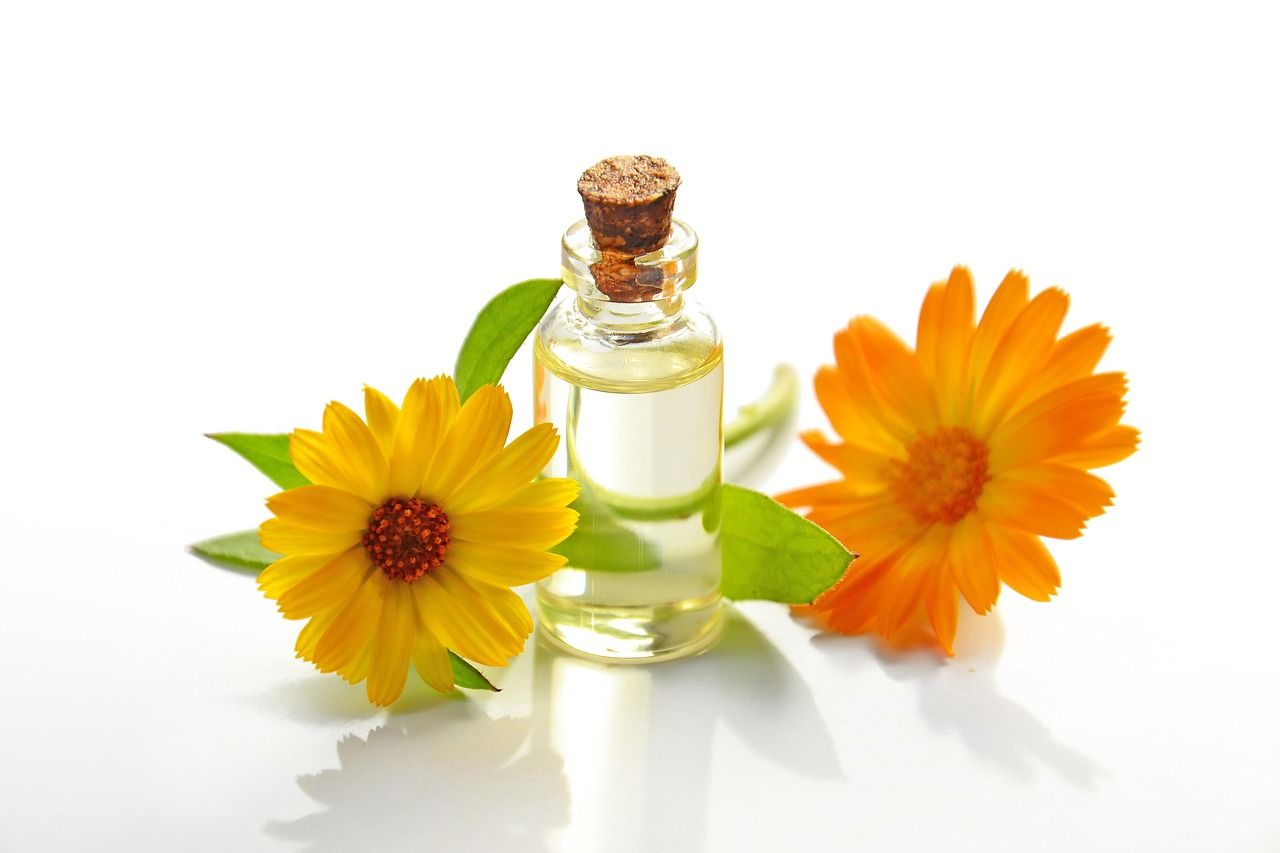 découvrez nos cosmétiques naturels, formulés avec des ingrédients biologiques pour prendre soin de votre peau en douceur et respect de l'environnement.