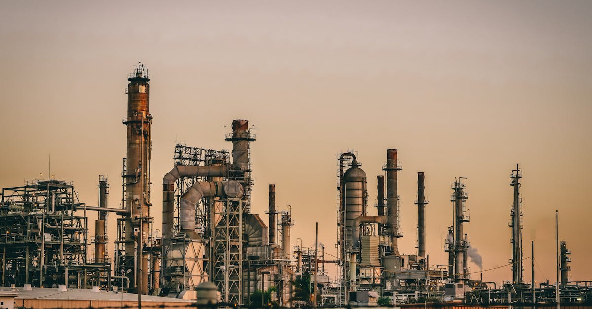 découvrez les stratégies et initiatives pour la réduction des émissions de gaz à effet de serre. apprenez comment les entreprises et les gouvernements s'engagent à protéger notre planète tout en favorisant un développement durable.