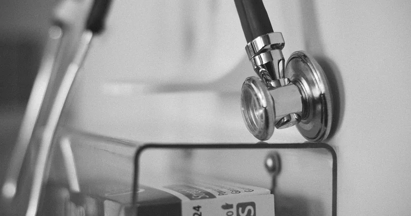 Pourquoi la chaleur pèse autant sur les urgences
