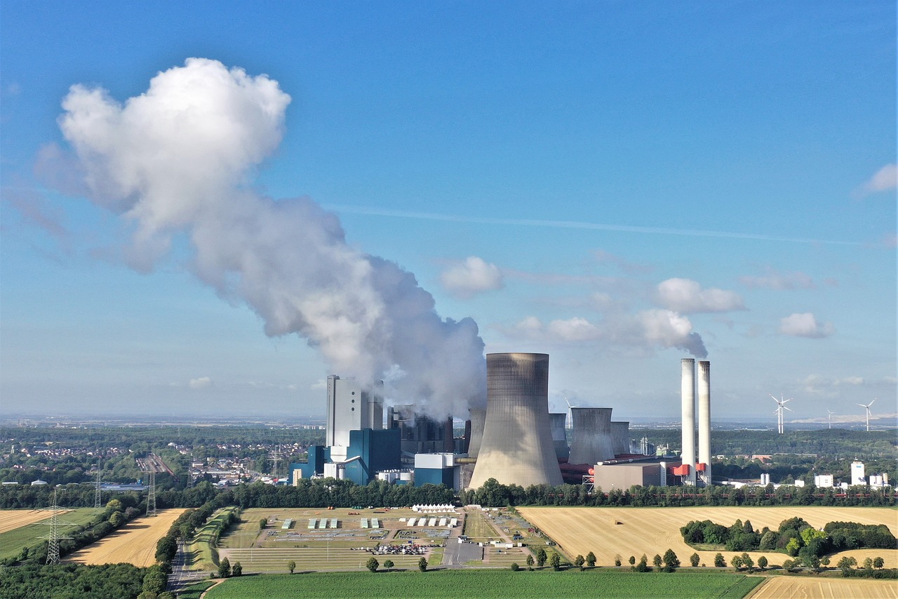 découvrez le concept de neutralité carbone, une approche essentielle pour réduire les émissions de co2 et lutter contre le changement climatique. explorez les stratégies, les initiatives et les bénéfices d'une transition vers une économie durable et respectueuse de l'environnement.