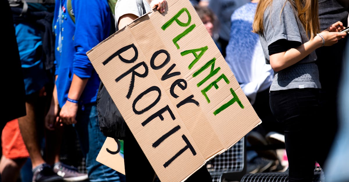 découvrez les enjeux cruciaux du changement climatique, ses impacts sur notre planète et les actions nécessaires pour un avenir durable. informez-vous sur les initiatives écologiques et comment chacun peut contribuer à la lutte contre ce phénomène mondial.