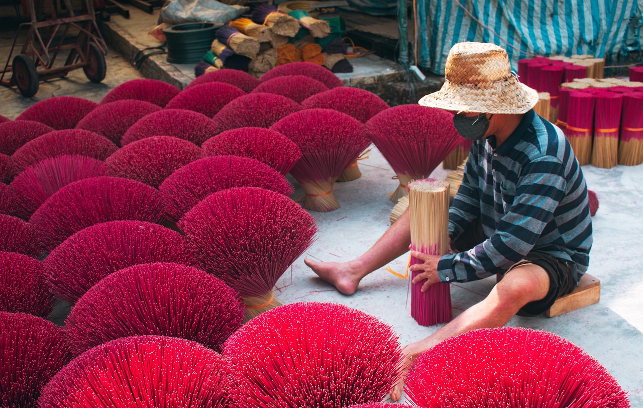 découvrez les emplois verts et leur impact positif sur l'environnement. explorez les carrières durables qui allient passion et responsabilité écologique pour un avenir meilleur.