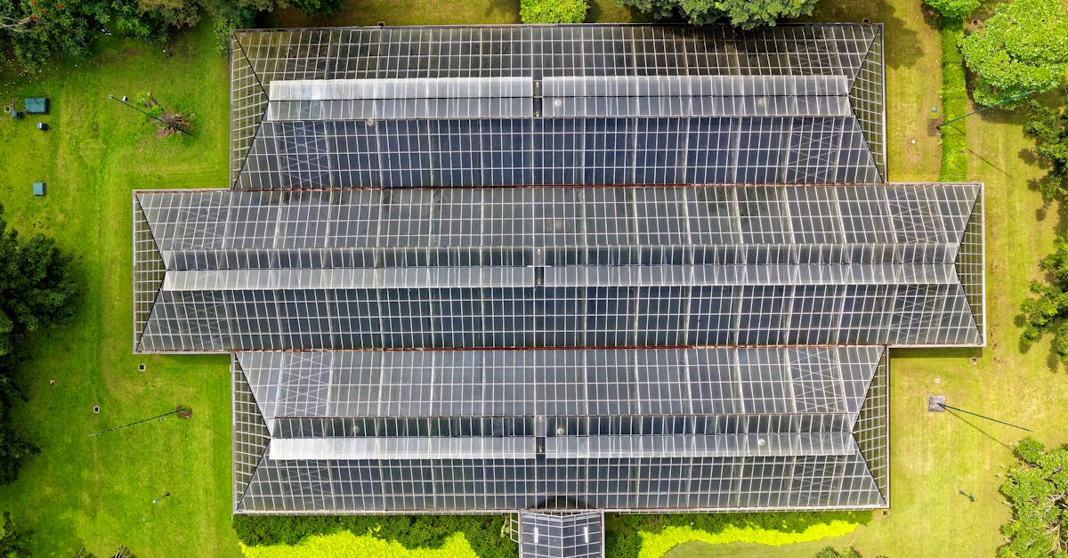 découvrez les avantages de l'énergie solaire, une source d'énergie renouvelable et durable qui réduit votre empreinte carbone tout en offrant des économies sur vos factures d'électricité. explorez les différentes technologies solaires et leur impact positif sur l'environnement.