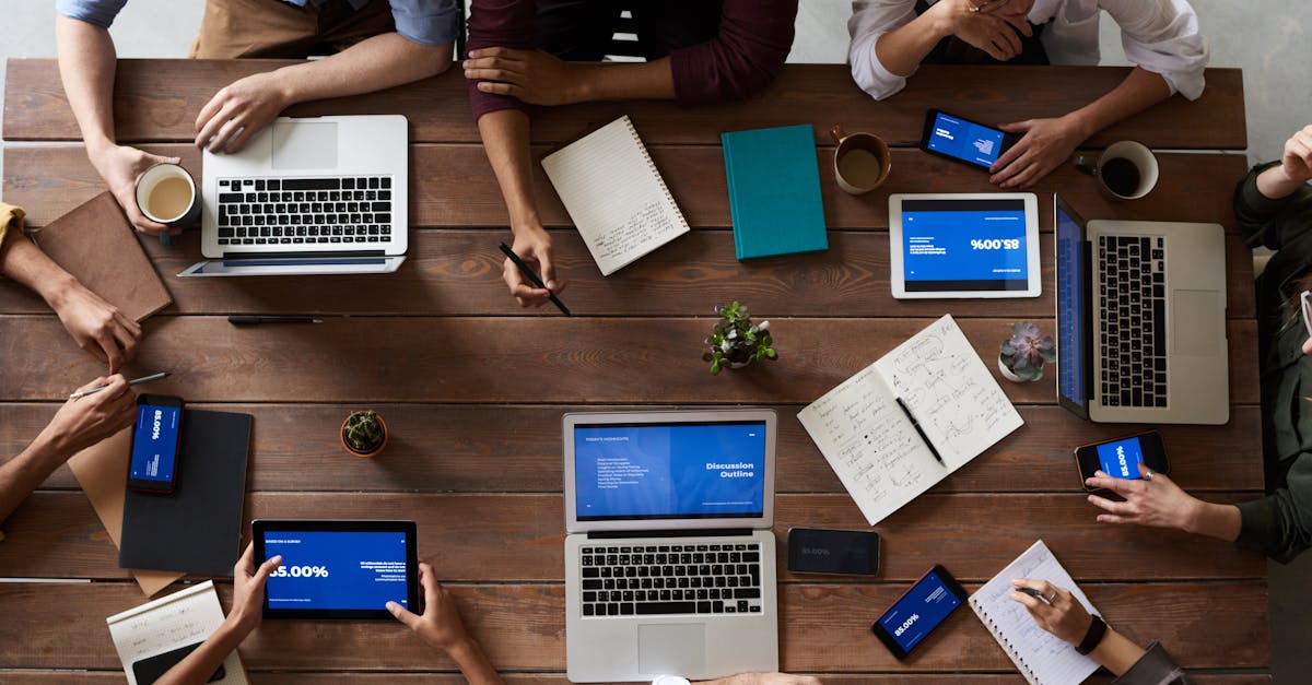 découvrez l'importance du travail d'équipe pour atteindre des objectifs communs. explorez les stratégies, astuces et bénéfices du teamwork pour favoriser la collaboration et la réussite au sein de votre équipe.