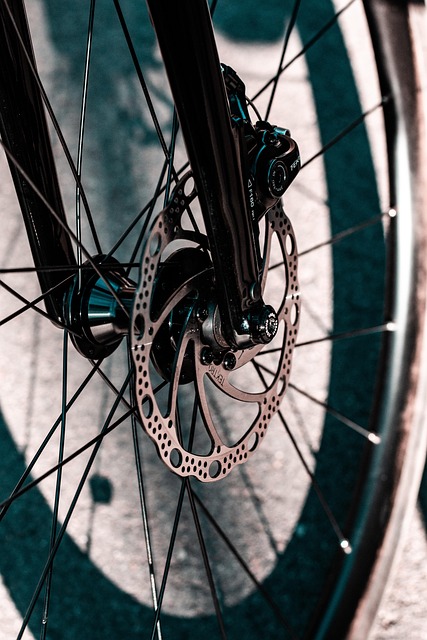 : Le barom&egrave;tre de Bercy r&eacute;v&egrave;le un coup de frein dans la r&eacute;industrialisation de la France